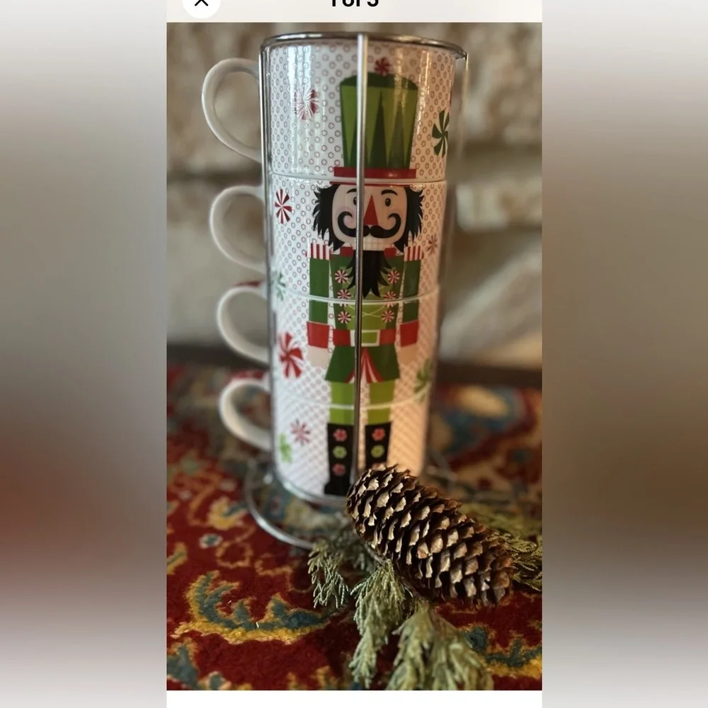 Pier 1 Christmas Nutcracker Stacking Mug Set‎ Of 4 Chrome Stand Coffee Hot Choc.